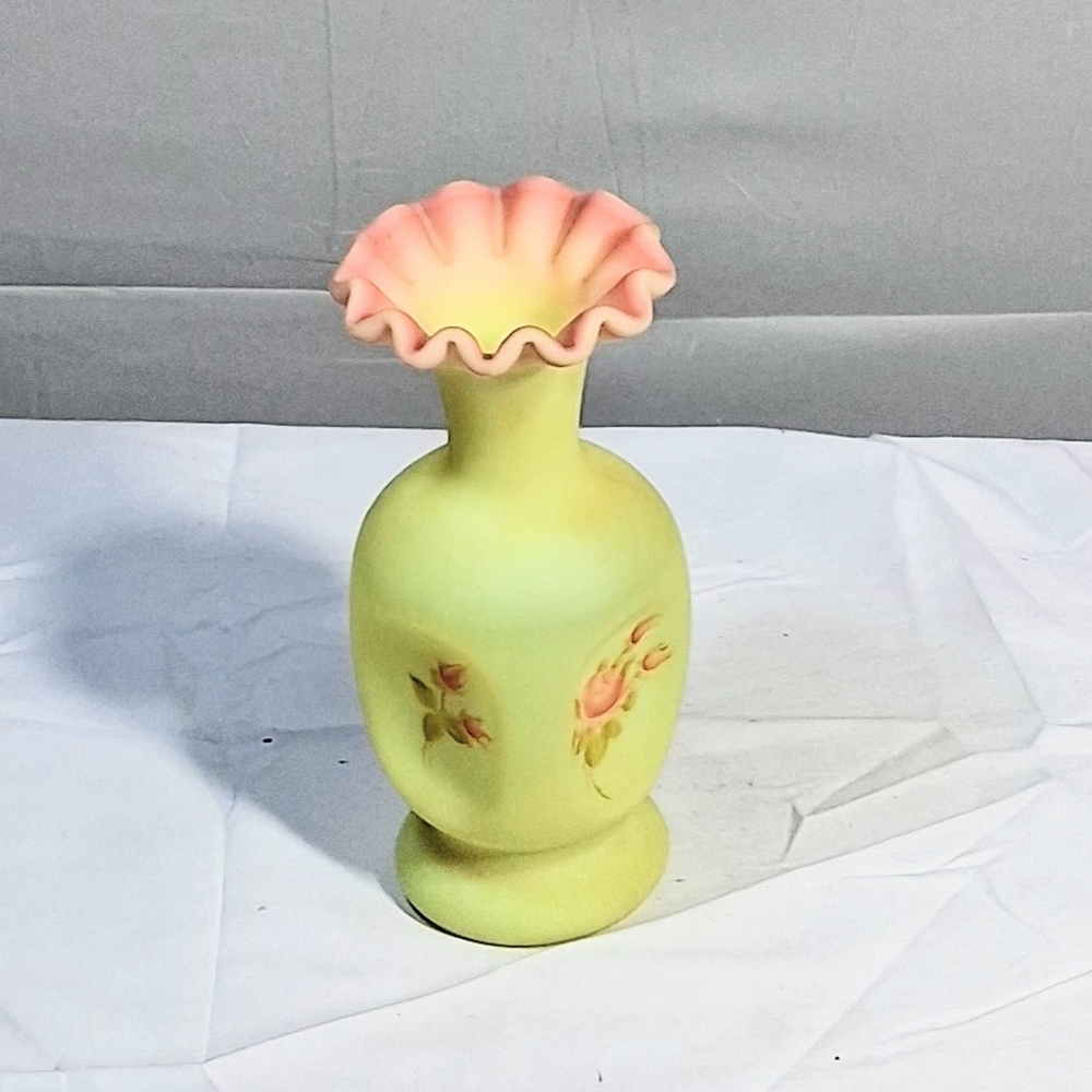 Fenton Glass Collectible Burmese Satin/Yellow Signed Hand Painted Ruffled Vase - Picture 3 of 9